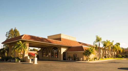 Anaheim Hills Hotel | Studio 6 Anaheim Hills CA