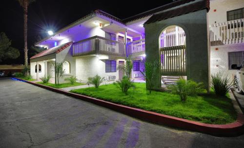 Barstow Hotel | Studio 6-Barstow, CA