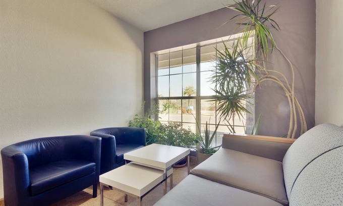 Park Central Hotel | Studio 6 Dallas, TX - North - Richardson