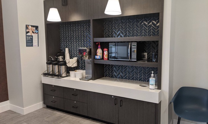 North Platte Hotel | Studio 6 North Platte, NE - East