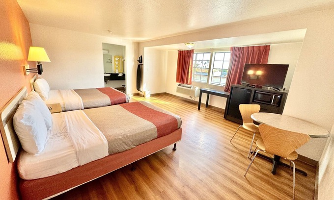 Bellflower Hotel | Studio 6 Suites – Bellflower, Ca - Los Angeles
