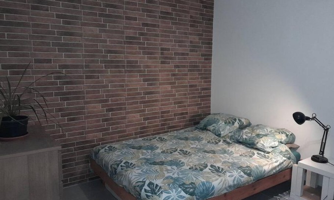 Lannion Apartment | Studio agréable et fonctionnel à 5km des plages