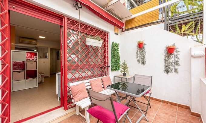 Playas del Palo Apartment | Studio Apartment 'Casita Playa' with Sea View, Wi-Fi and Air Conditioning