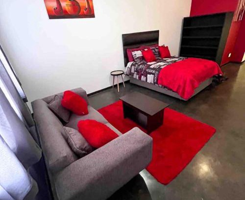 Downtown Johannesburg Apartment | Studio apartment in the heart of Maboneng