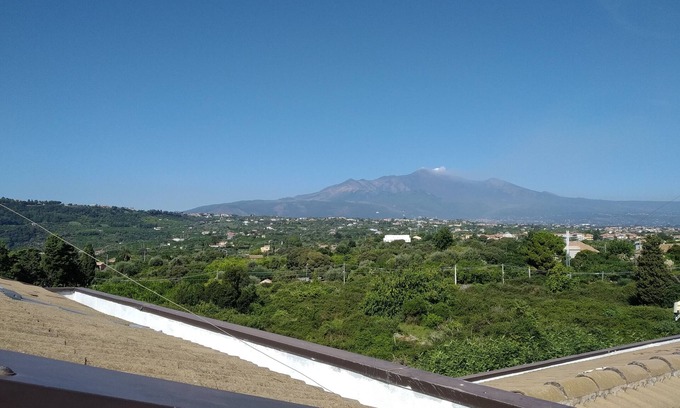 Santa Tecla Apartment | Studio apartment with sea and Etna view, swimming pool