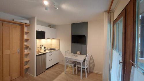 Les Contamines-Montjoie Apartment | Studio au pied des remontées/wifi/smart TV/parking