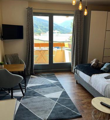 Bourg-Saint-Maurice Apartment | Studio aux pieds des montagnes