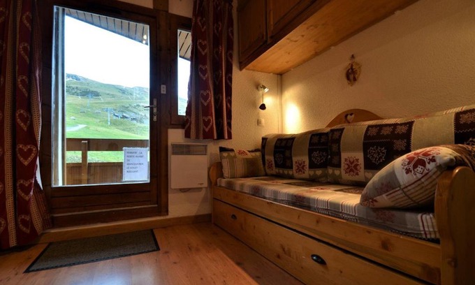 Les Bruyeres Apartment | Studio cabine 4 pers, balcon, animaux autorisés - FR-1-452-279