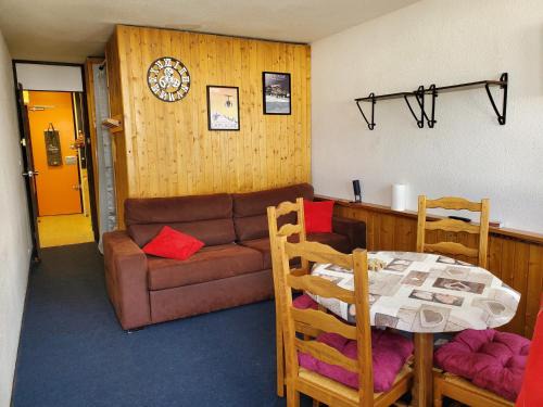 Aime Apartment | Studio cabine fonctionnel au pied des pistes - FR-1-181-2599
