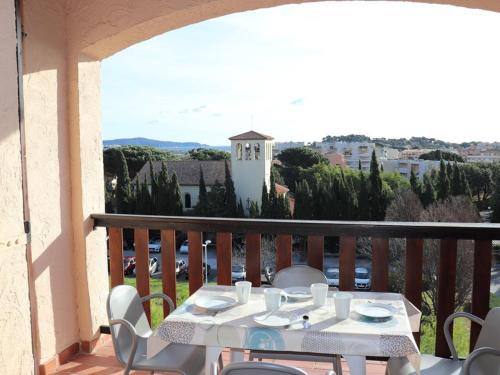 Cavalaire-sur-Mer Apartment | Studio-cabine lumineux avec terrasse, parking, proche plage - FR-1-100-119