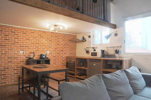 Saint-Denis Apartment | Studio calme aux portes de Paris