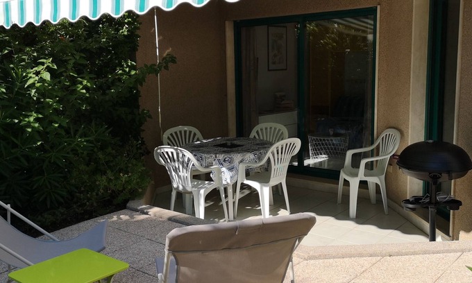 Cavaliere Apartment | Studio Cavalaire near the sea classified 2 stars furnished with tourism