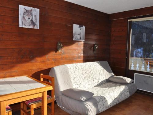 La Chapelle-d'Abondance Apartment | Studio chaleureux au cœur du village avec Multi Pass offert et balcon sud - FR-1-692-32