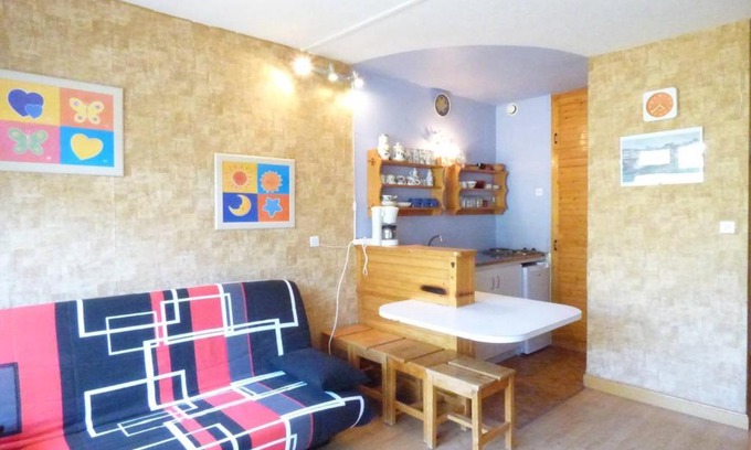 Arette Apartment | Studio confortable pour 4 pers, accès direct galerie et pistes, ascenseur - FR-1-602-75