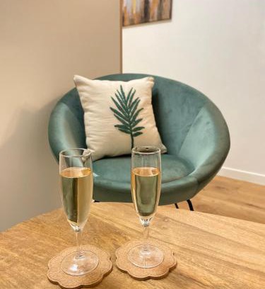 Sud Apartment | Studio cosy en Provence avec parking Le Monaco