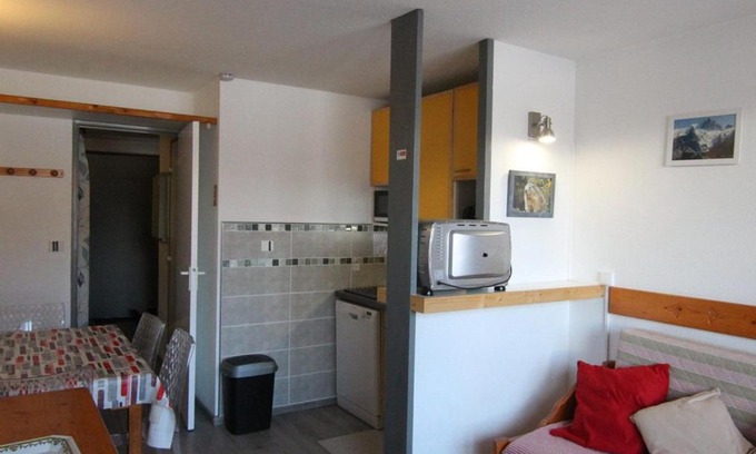 Bergers Apartment | Studio cosy pour 5 pers. à 100m des pistes - Balcon sud, animaux acceptés, près commerces - Alpe d'Huez - FR-1-405-64