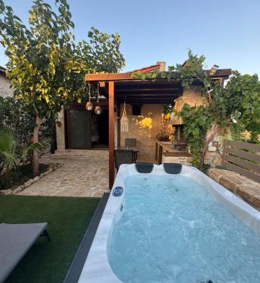 Faistos Apartment | Studio Eleni - Oasis holiday houses
