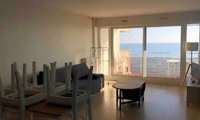 Kerherou Apartment | Studio en Résidence Avec Balcon et vue mer à 5 mn du Centre Ville