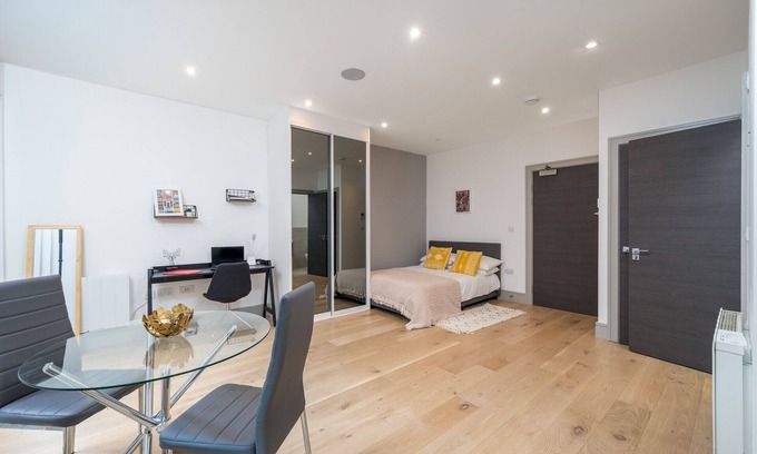 Tottenham Green Apartment | Studio Flat in Seven Sisters