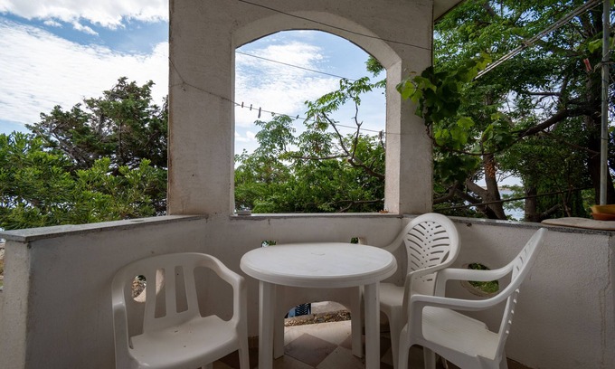 Vidalici Apartment | Studio flat near beach Vidalići, Pag (AS-6519-a)