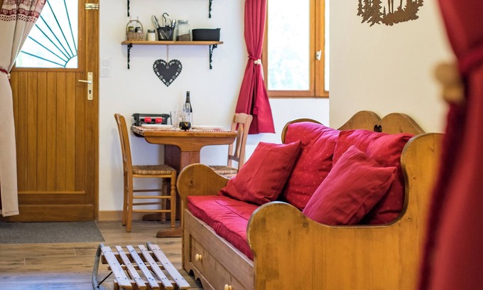 Coeur de Maurienne Arvan Apartment | Studio for 2 people, perfect for mountain lovers!