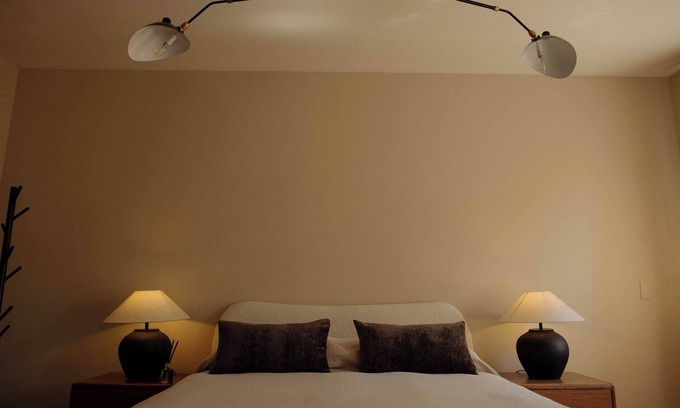Beachwood Canyon Apartment | Studio in Beachwood Canyon