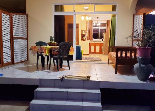 Teahupoo Apartment | Studio Iti Fare Tepua Lodge