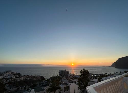 Los Gigantes Apartment | Studio Jacaranda