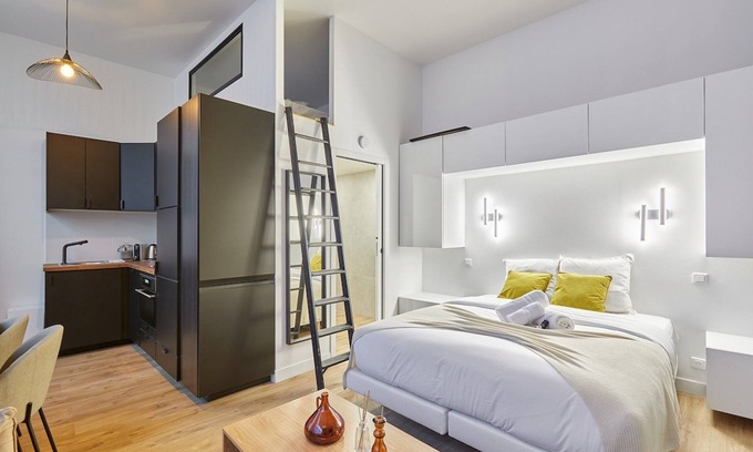 Necker Apartment | Studio Jardin du Luxembourg/montparnasse Station