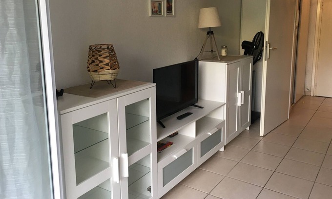 Saint-Martin Apartment | Studio Jardin Terrasse Piscine Parking Tennis Wifi