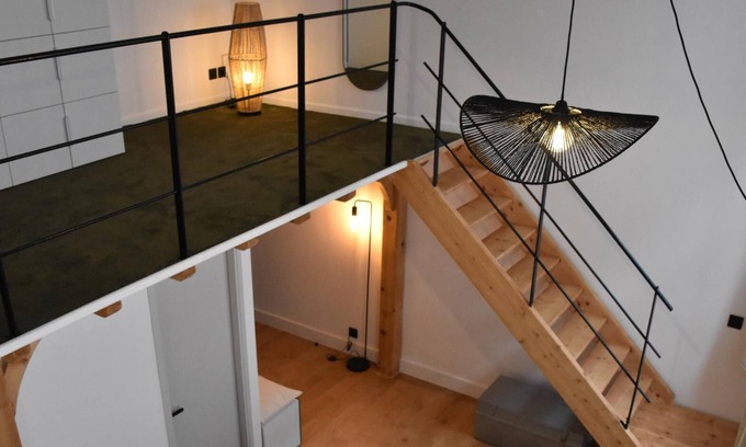 Quartier Beauregard-Boufflers-Buthegnemont-Boudonville Apartment | Studio Le Quai - Nancy Centre - FREE Parking