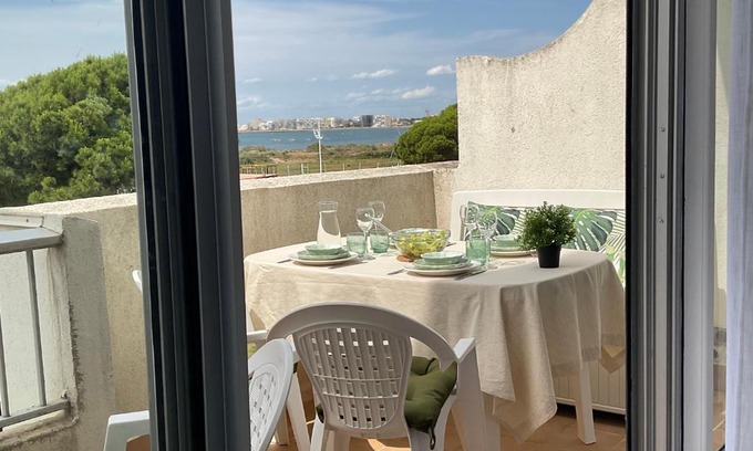 Le Grau-Du-Roi Apartment | Studio le Vue mer Accès direct à la plage Parking privé Clim belle terrasse