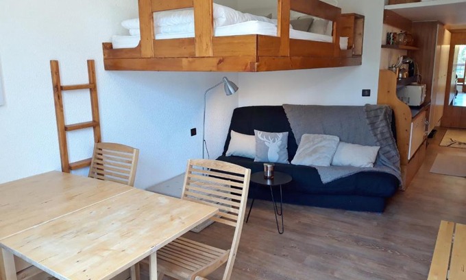 Arc-1800 Apartment | Studio lumineux au pied des pistes, balcon Sud-Ouest, Wi-Fi gratuit, 4 pers, Arc 1800 - FR-1-346-391