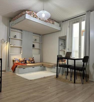 Curial Cambrai Apartment | Studio Paris 19