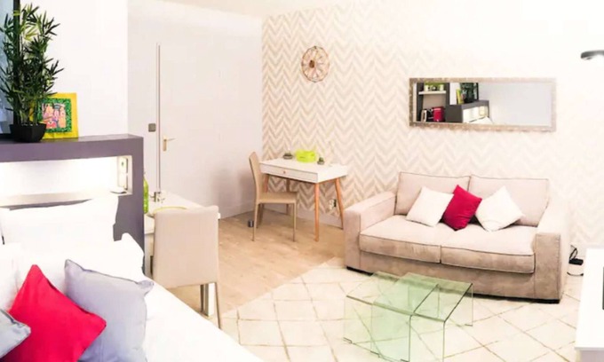 Lardenne Apartment | Studio Premium Toulouse Zénith - Parking, Métro et Netflix