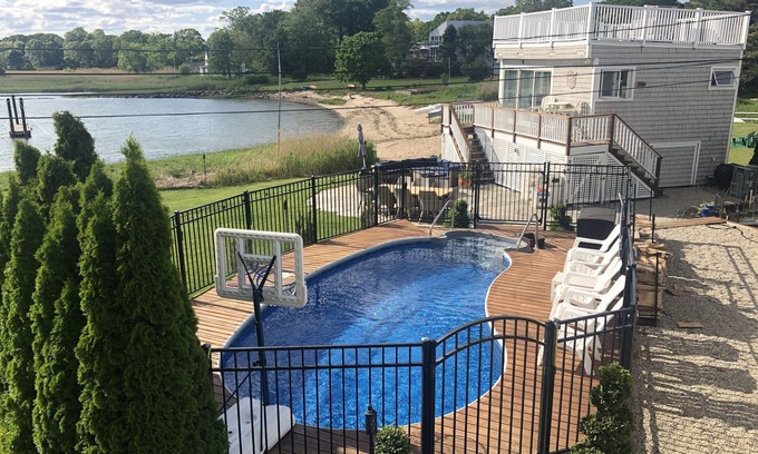 Branford House | Studio, Private Beach, Kayak, Paddle board, Pool, Hot tub