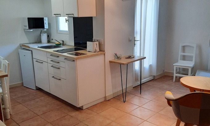 Le Redon Apartment | Studio Rénové de 30 m2 Près des Calanques