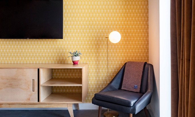 East Cesar Chavez Hotel | Studio Room at Arrive Austin, Minutes to Texas Music Museum!