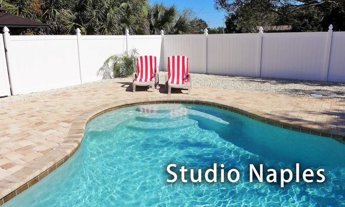 Altamont Manor Apartment | Studio Room Naples in Fort Myers/House Villa Barra