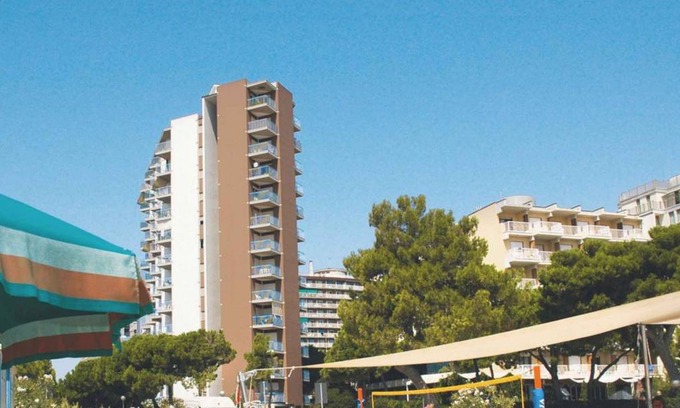Lignano Sabbiadoro Apartment | Studio seafront with sea views
