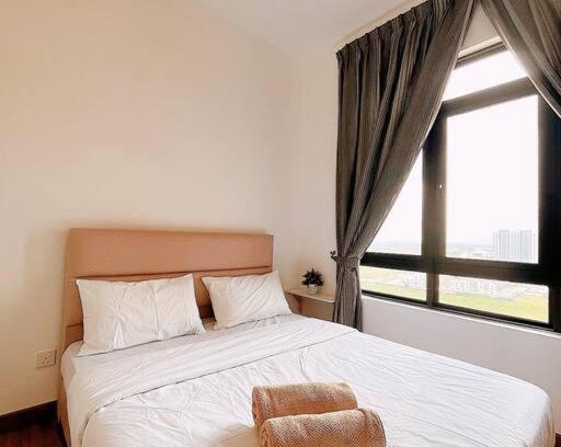 Jenjarom Apartment | Studio@Saujana Putra/Shah Alam/Banting