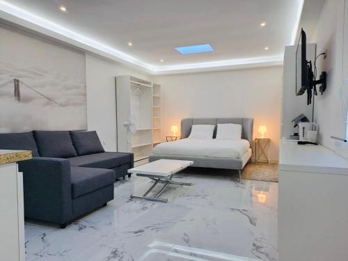 Orly Apartment | Studio spacieux Métro 14 Paris