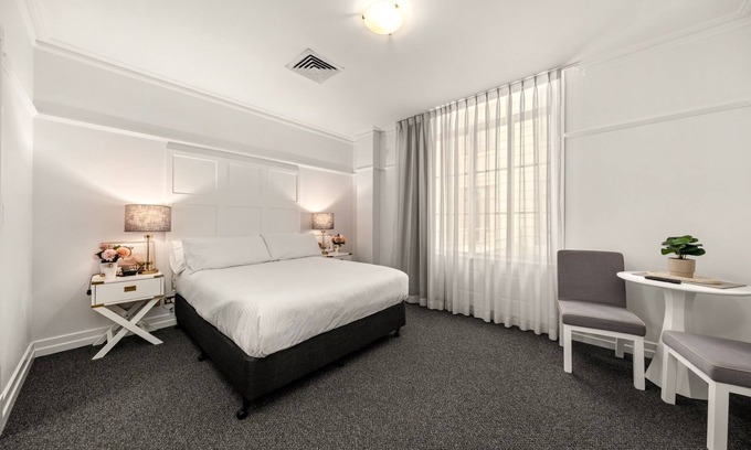 Brisbane Central Business District Apartment | Studio Stay in Brisbane CBD Hotel Building
