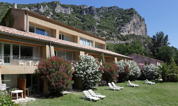 Vallon-Pont-d'Arc Apartment | Studio sur les Rives de l'Ardèche