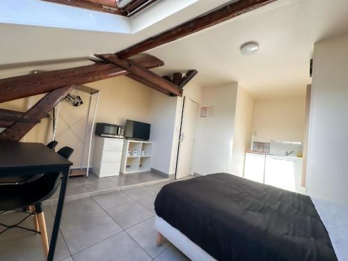 Meaux Apartment | Studio TK7 - Centre-Ville Meaux - Proche Disneyland