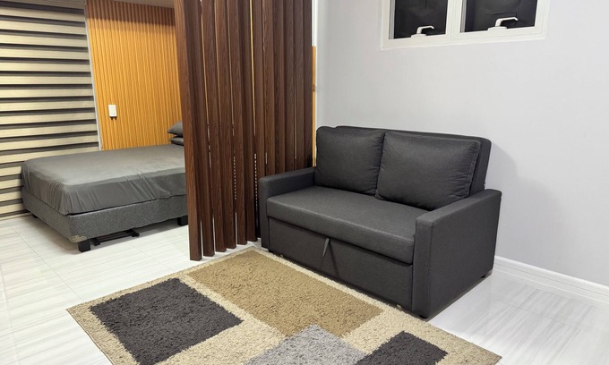 Santa Cruz Condo | Studio Unit with Balcony in Manila