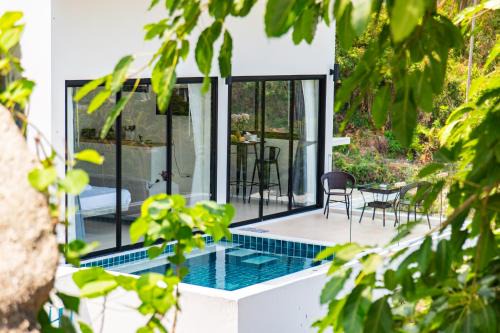 Maret House | Studio villa Seaview private pool 5 mins from beach