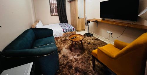 Kampala Apartment | Studio Villa