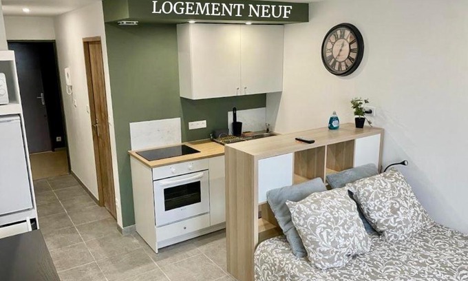 Port Apartment | Studio vue sur mer classé 3 étoiles, Calais