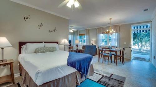Thunderbolt House | Studio with Gazebo-Swanky Savannah Style